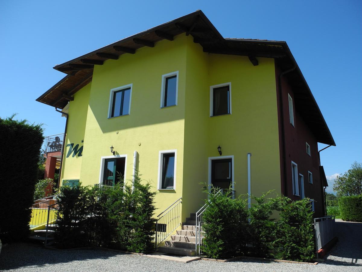 Hotel Motel Residence S Front Exterior photo